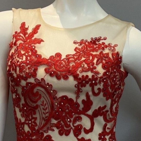 size 6 red/nude prom/formal gown - Picture 4 of 4
